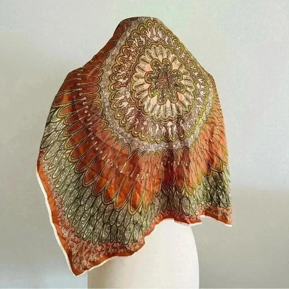 Vintage Scarf Silky Mandala Print - Picture 5 of 7